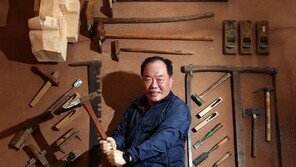 “궁궐안 기와 한장까지 내 손 거쳐가… 이방자 여사 장례때 쓸 관도 찾아내”
