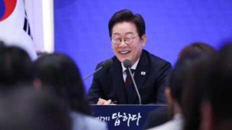 李대통령 “검찰 수사·기소 분리는 자업자득…추석前 얼개”