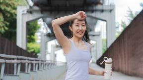 하루 100분 걷기 요법? 올바른 자세 없으면 독이 된다