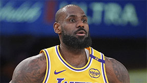 르브론 제임스, NBA 역사상 첫 23번째 시즌 맞는다…선수 옵션 실행